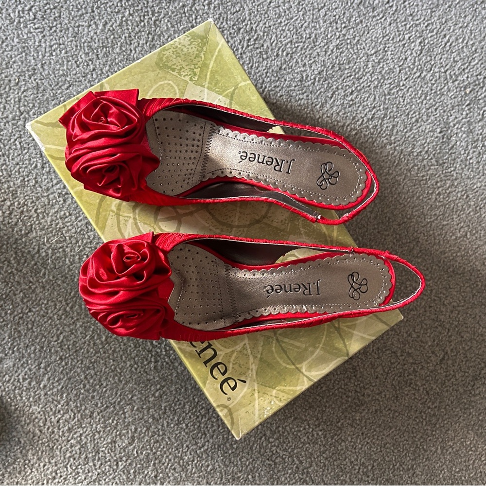 J.Renee Women's Red Floral Shoes